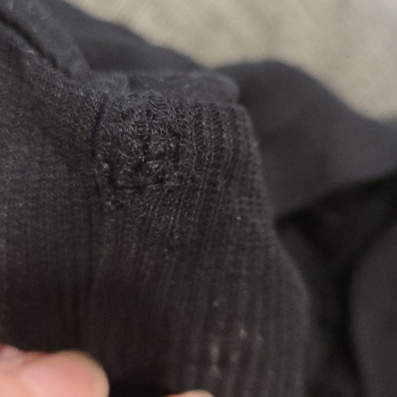 Aritzia Wilfred blk plunge neck dress - Picture 8 of 8